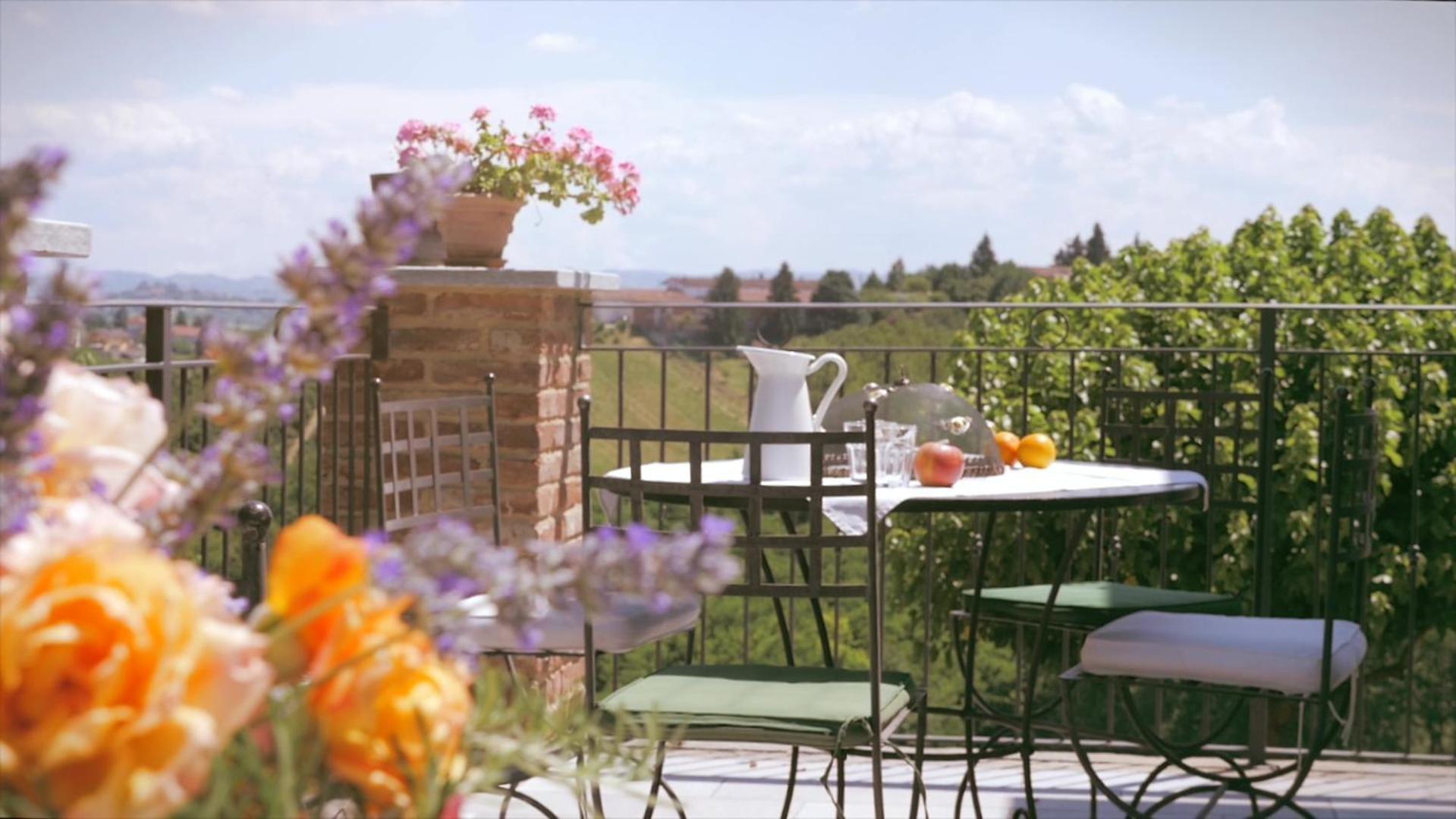 Alta Villa The Countryhouse Adults Only Boutique Bnb Vigliano d'Asti Ngoại thất bức ảnh