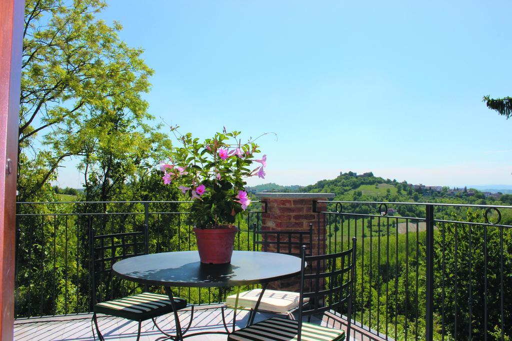 Alta Villa The Countryhouse Adults Only Boutique Bnb Vigliano d'Asti Ngoại thất bức ảnh