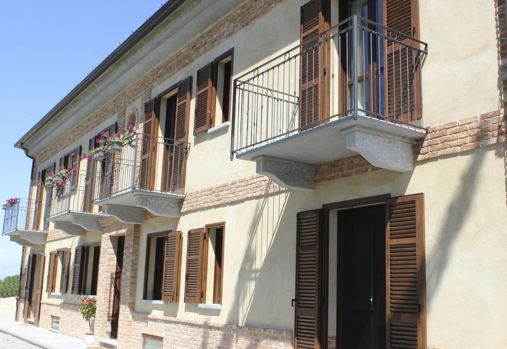 Alta Villa The Countryhouse Adults Only Boutique Bnb Vigliano d'Asti Ngoại thất bức ảnh