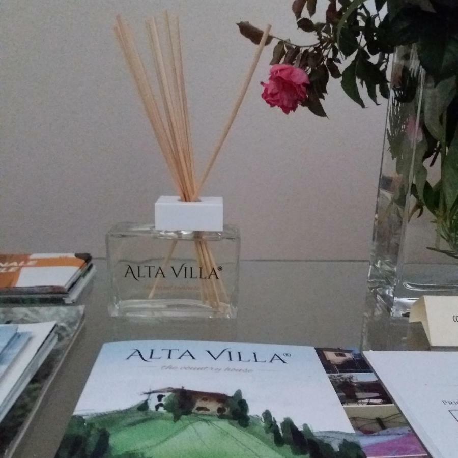 Alta Villa The Countryhouse Adults Only Boutique Bnb Vigliano d'Asti Ngoại thất bức ảnh