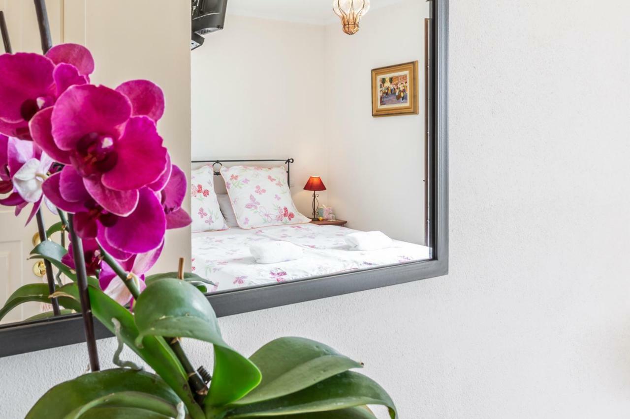 Alta Villa The Countryhouse Adults Only Boutique Bnb Vigliano d'Asti Ngoại thất bức ảnh
